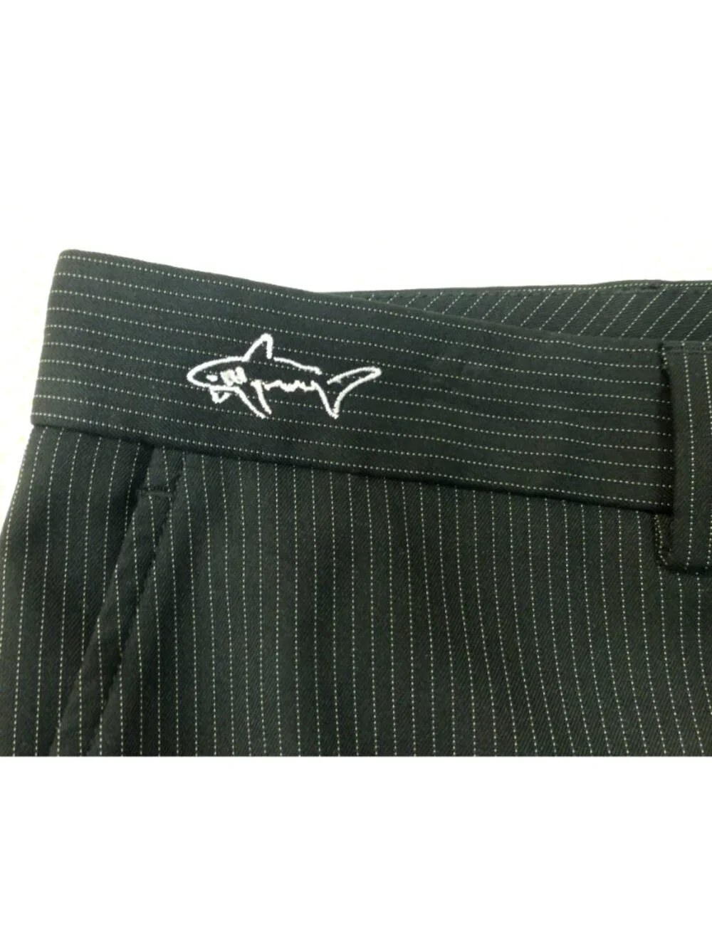 Greg Norman Mens Black Pinstriped Golf Shorts W40 Polyester Blend - Picture 8 of 9